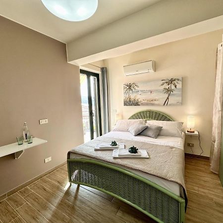 Amuka B&B Santo Stefano di Camastra Exterior foto