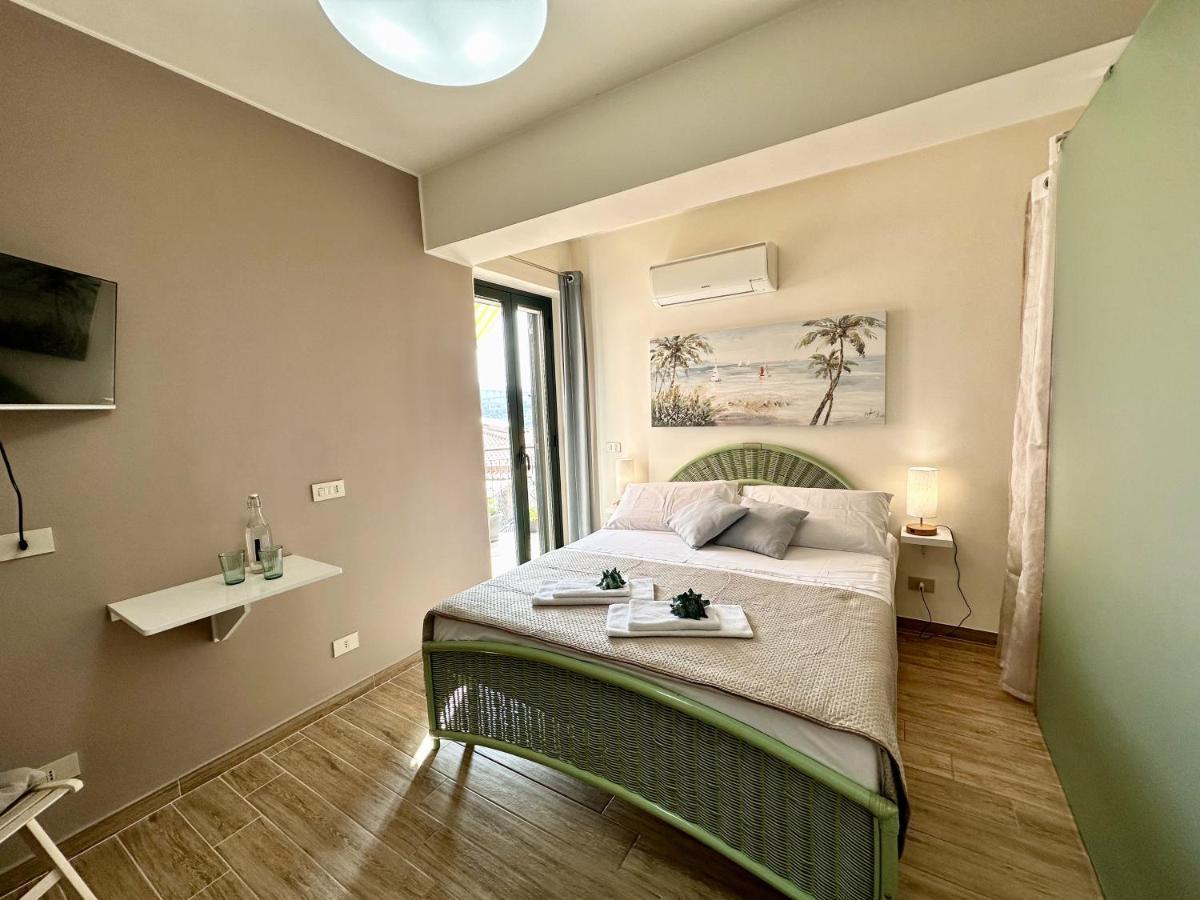 Amuka B&B Santo Stefano di Camastra Exterior foto